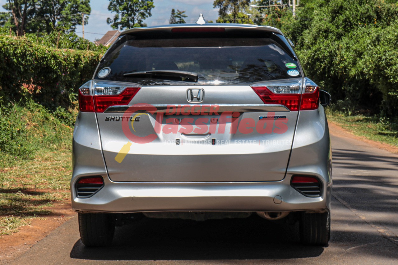 2015 Honda Fit Shuttle Hybrid